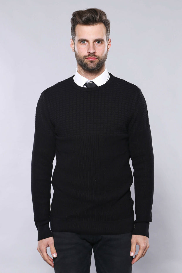 Black Circle Neck Sweater | Wessi