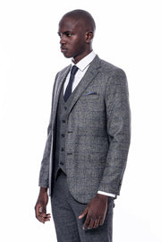 Checked Grey Suit 3-piece-suit, 36, 38, 40, 42, 44, 46, 48, 6 Drop, Checked, Daily, Italian, Italian Suit, Modern Fit, Office, Peak, Peak Lapel, Plaid, Plaid Suit, Slim Fit, Slim Fit Suit, Su