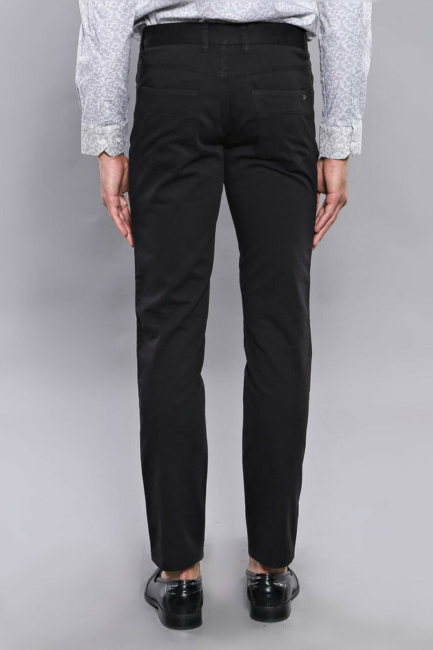 Plain Black Trousers | Wessi 28, 3-piece-suit, 30, 32, 34, 38, Basic, Black, Casual, Daily, Modern Fit, Office, Plain, Slim Fit, Slim Fit Trousers, Trouser TrouserSlim Fit Trousers - wessi